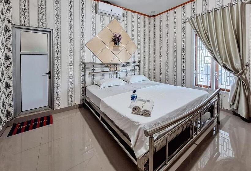 Номер Superior, Homestay Sakinah Syariah Mitra Reddoorz