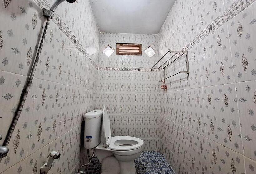 Номер Superior, Homestay Sakinah Syariah Mitra Reddoorz