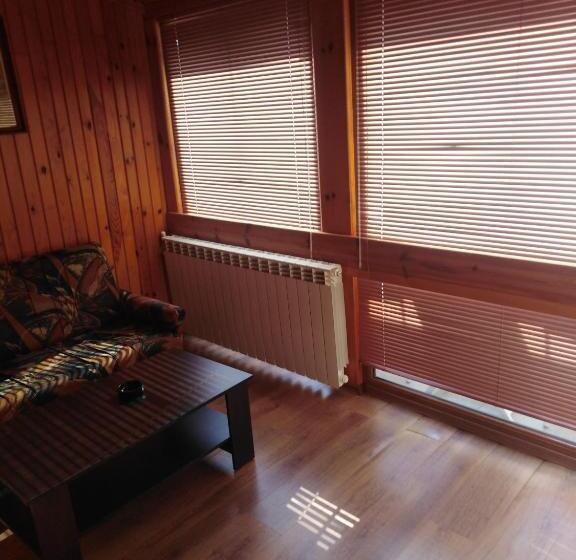 Habitació Triple Estàndard, вила родопи