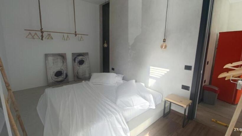 1 Sovrums Superior Lägenhet, Residence La Pineta