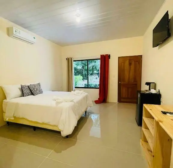 スタンダードルーム, Grand Park Manuel Antonio   Adults Only