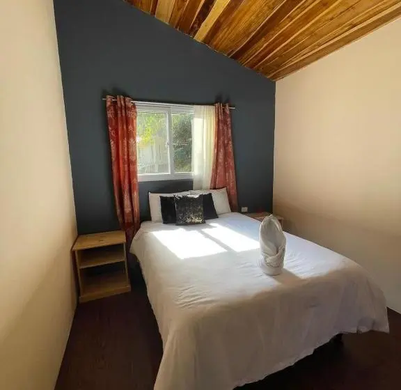 ガーデンビューの１ベッドルームビラ, Grand Park Manuel Antonio   Adults Only