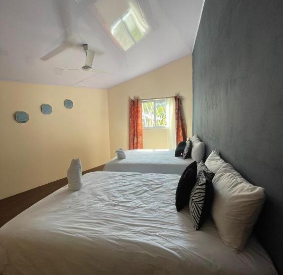 带花园景观和一个卧室的别墅, Grand Park Manuel Antonio   Adults Only