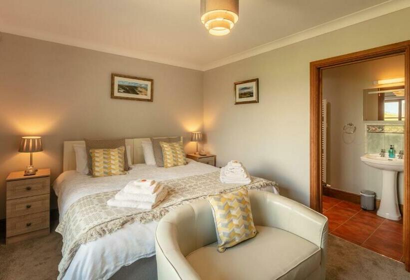 带大床的高级房间, Beaconsview B&b