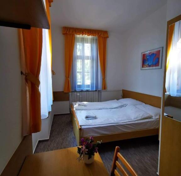 Номер Стандарт, Imola Garden Vendégház