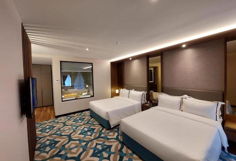 Suite Premium, Christee Suites