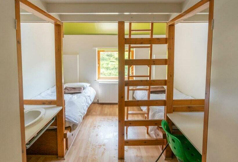 Четырехместный Номер Стандарт, Iou Hebden Bridge Vegetarian Hostel