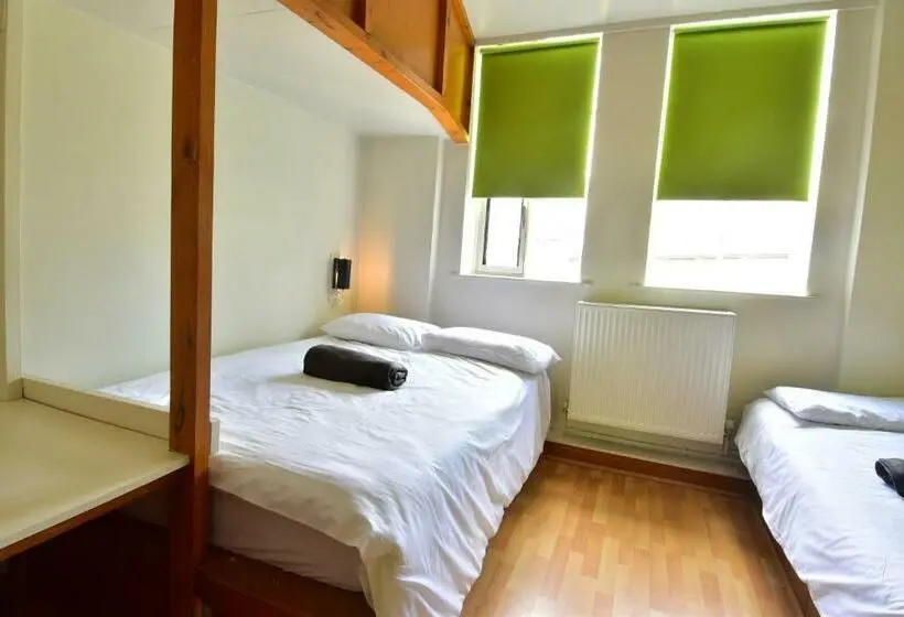 スタンダードトリプルルーム, Iou Hebden Bridge Vegetarian Hostel