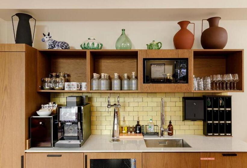 스탠다드 룸, Gogaille   Préfecture   Accès Autonome