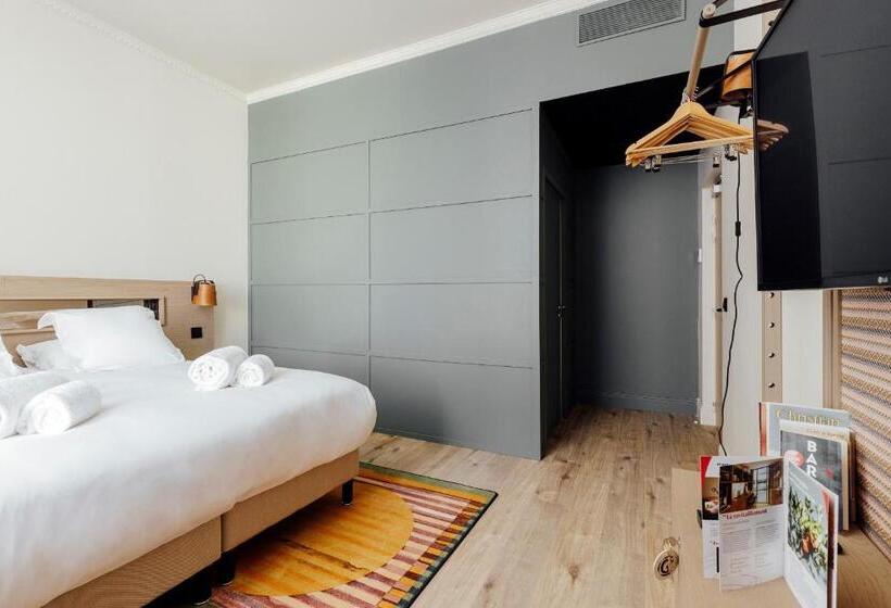 수피리어 룸, Gogaille   Préfecture   Accès Autonome