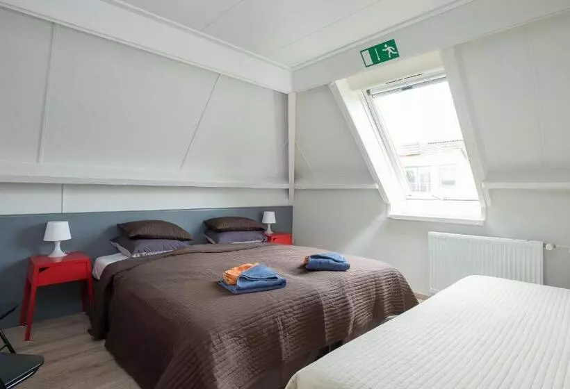 Perhehuone, Apart Hotel Het Veerse Meer