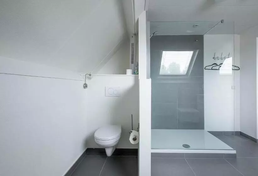 Standard Plus -huone, Apart Hotel Het Veerse Meer