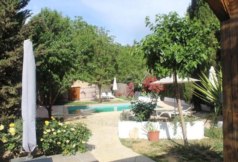 كوخ قياسي, Casa La Nuez