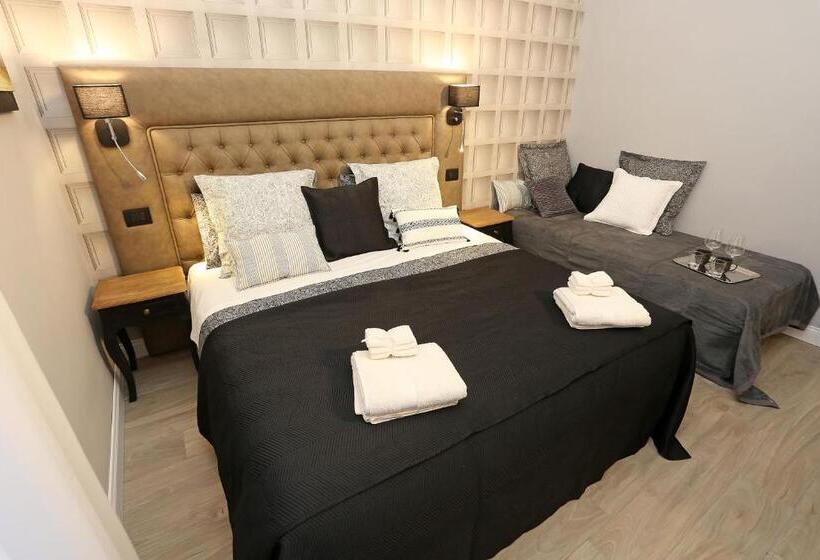 اتاق لوکس سه تخته, Capricci Romani