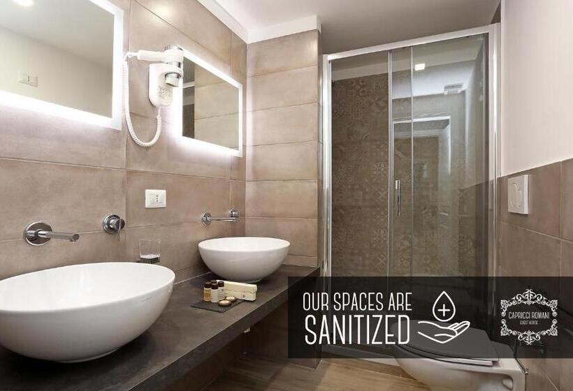 اتاق لوکس سه تخته, Capricci Romani