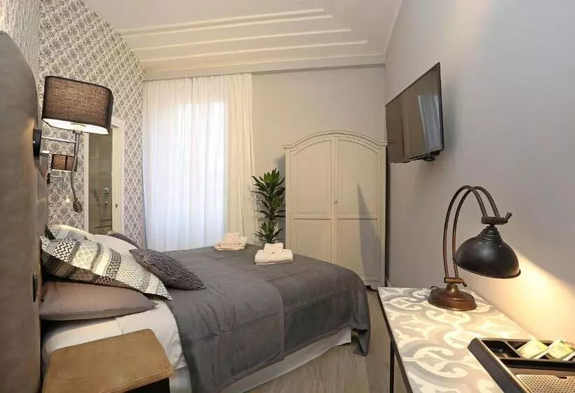 اتاق لوکس چهار تخته, Capricci Romani