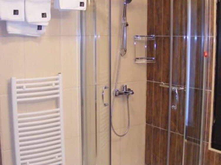 Quarto standard, Hillden Lodge & Restaurant