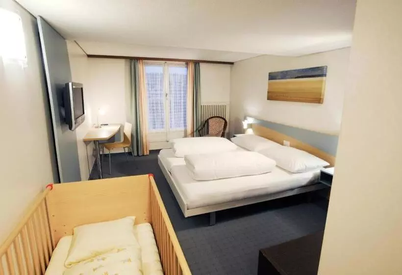 Habitació Estàndard, Kreuz