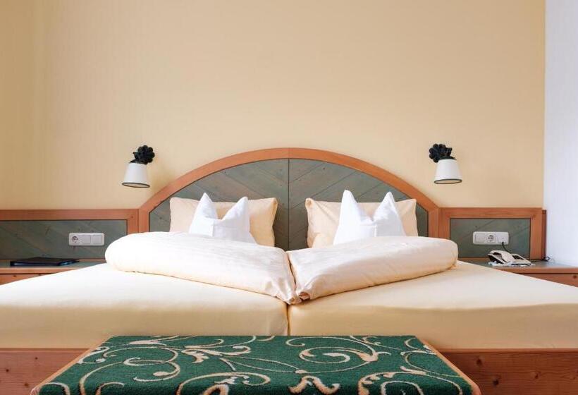 スタンダードルーム, Krimmlerfälle