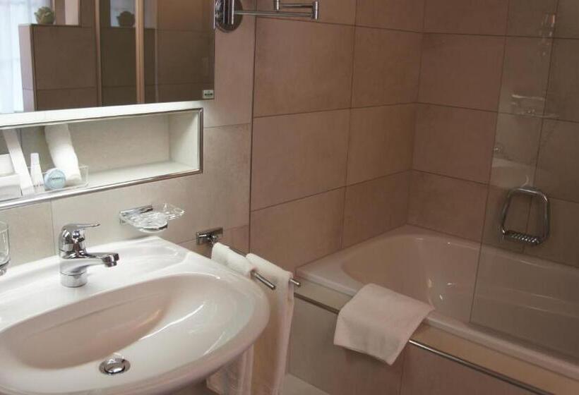 Номер Комфорт, Ochsen Lenzburg