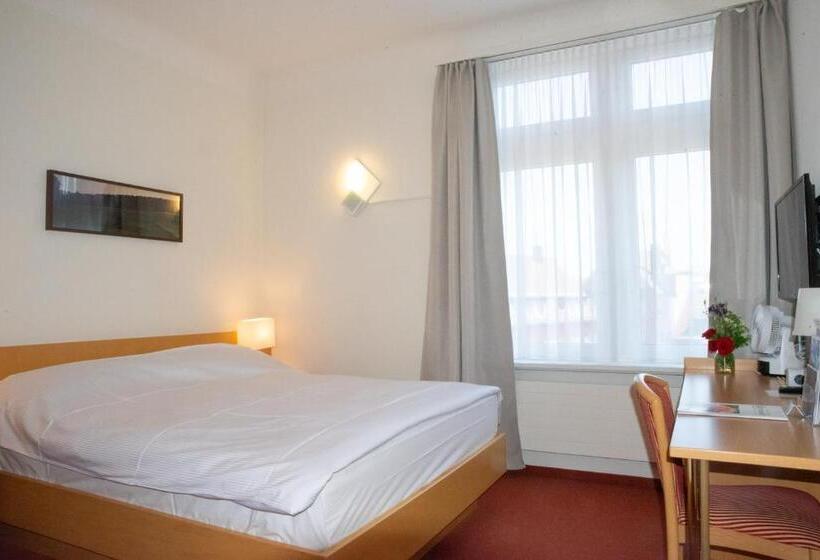 غرفة قياسية, Promenade