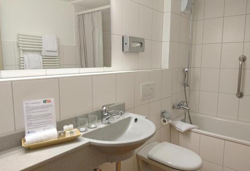 غرفة قياسية, Promenade