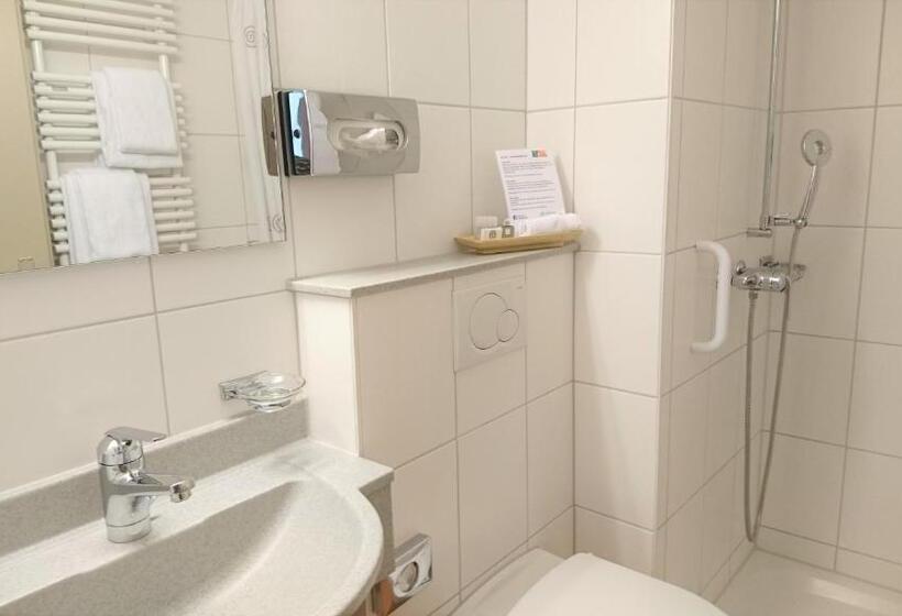 غرفة قياسية, Promenade