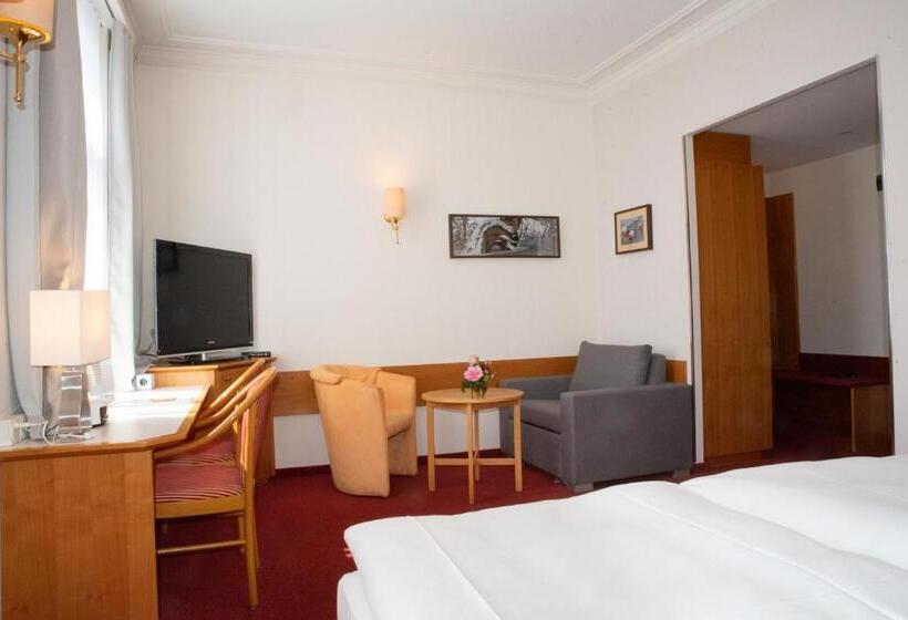 غرفة قياسية, Promenade