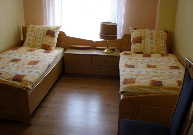 Номер Стандарт, Shotels Przy Restauracji Stodoła