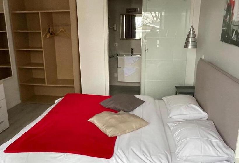 Номер Стандарт, Relais De L Aérodrome