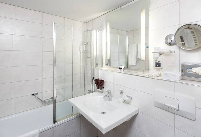 غرفة قياسية مطلّة علي البحيرة, Seemöwe Swiss Quality