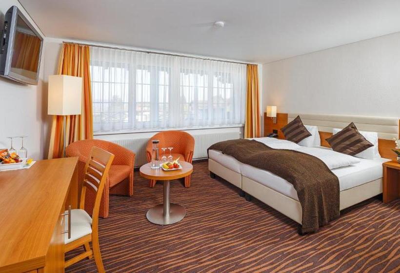 غرفة قياسية مطلّة علي البحيرة, Seemöwe Swiss Quality