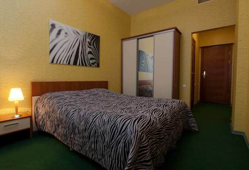 غرفة قياسية, Stone