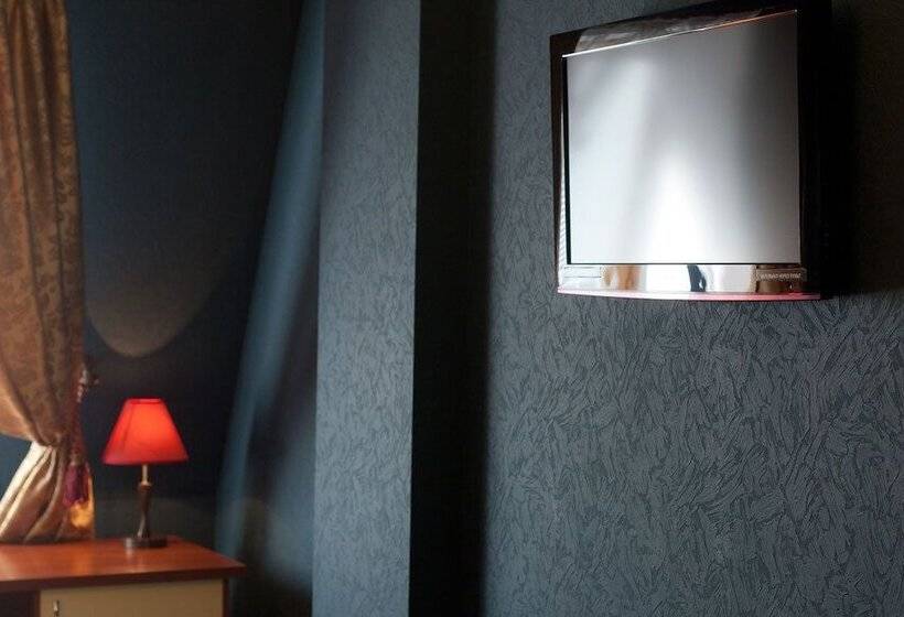 غرفة قياسية, Stone