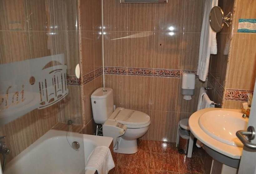 اتاق استاندارد با دسترسی به اسپا, & Talasoterapia Zelai