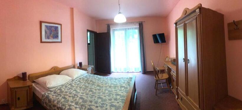 Номер Стандарт Индивидуальный, Twardowski