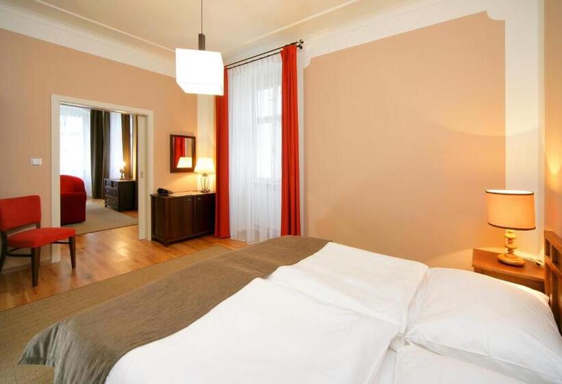 Люкс, Hygge Hotel U Zvonu