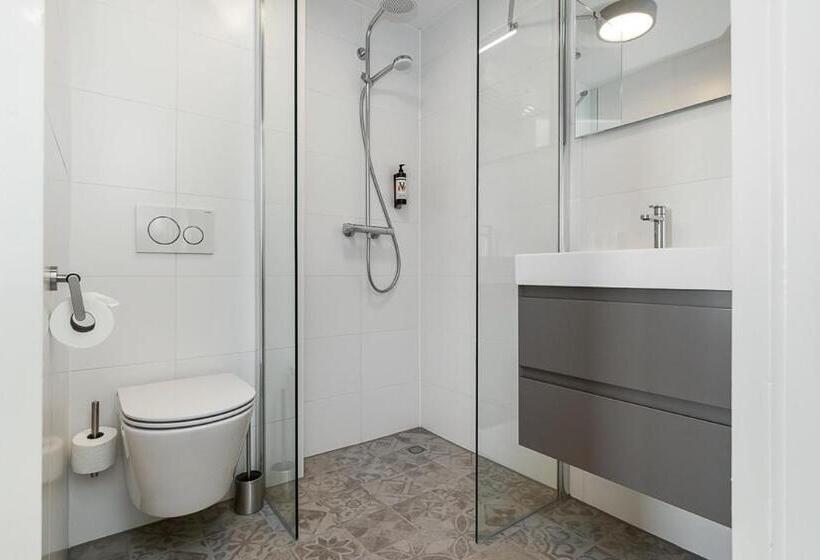 スタンダードルーム, Victoria