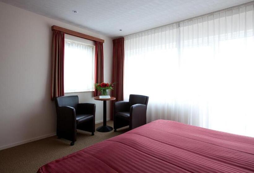 コンフォートルーム, Victoria