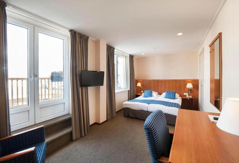 コンフォートルーム, Victoria