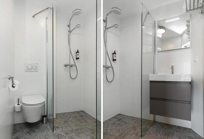 コンフォートルーム, Victoria