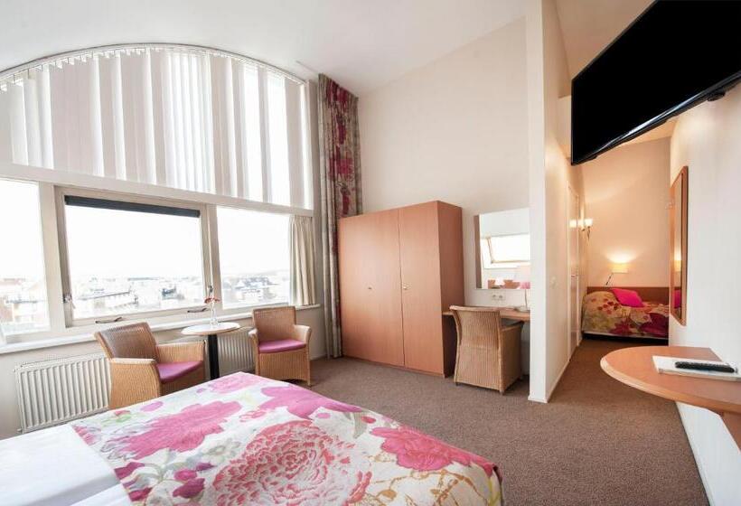 ジュニアスイート, Victoria