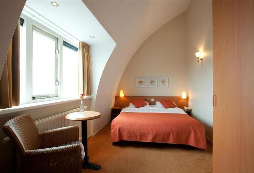 オーシャンビュースタンダードルーム, Victoria