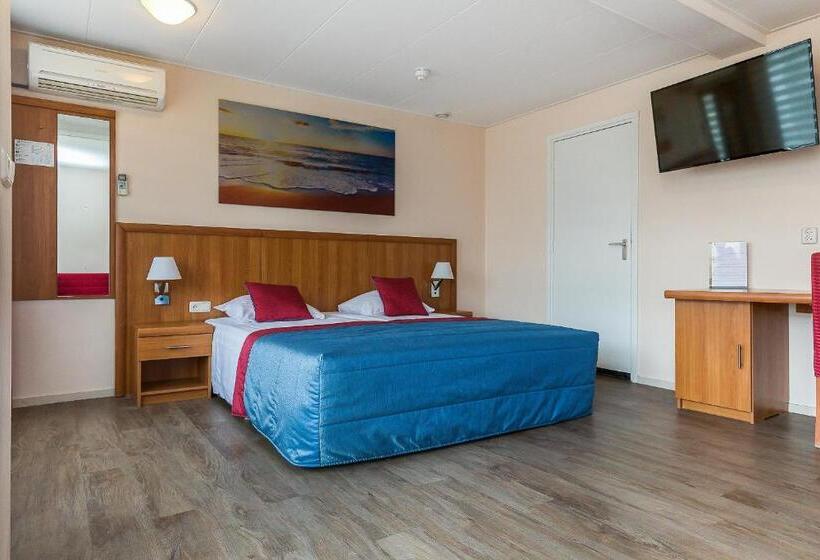 ファミリールーム, Victoria