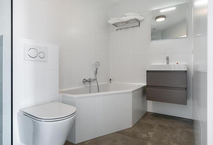 スタンダードルーム, Victoria