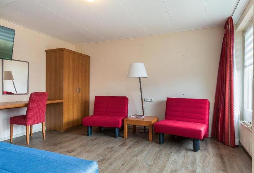 ファミリールーム, Victoria