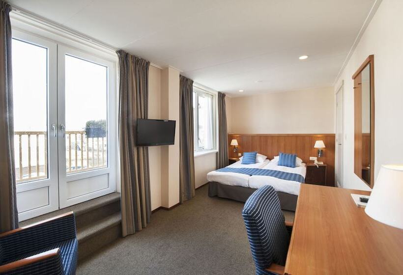 コンフォートルーム, Victoria