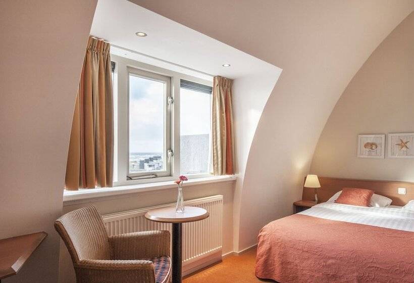 オーシャンビュースタンダードルーム, Victoria