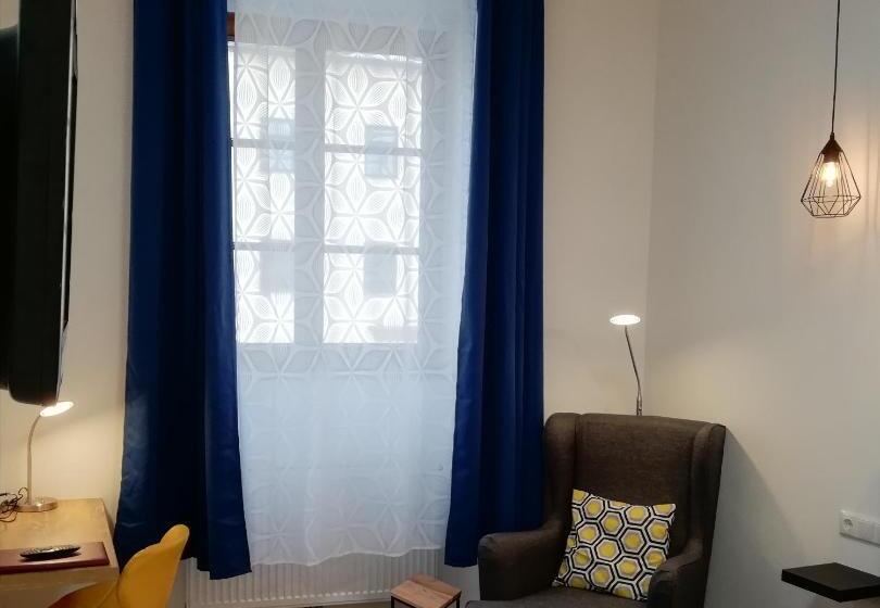 스탠다드 싱글 룸, Zum Goldenen Hirschen