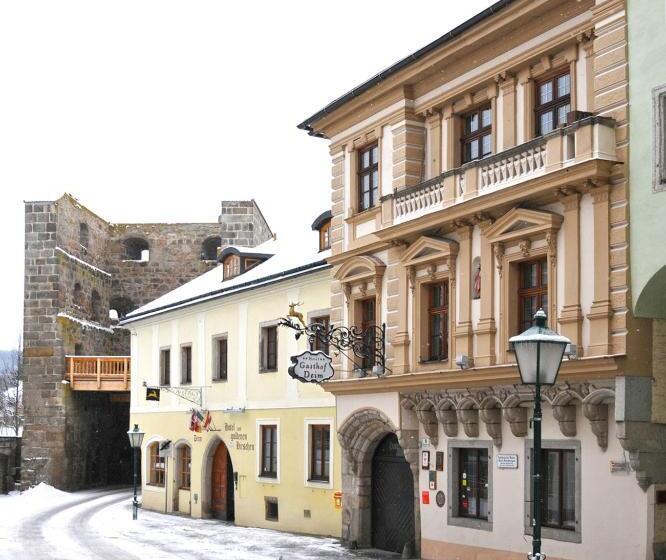 이코노미 트리플 룸, Zum Goldenen Hirschen